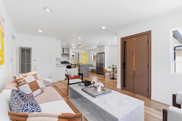 1257 Laurel Avenue, East Palo Alto CA: https://media.crmls.org/mediaz/255d1b5b-461f-43e8-afb0-49c4a13c5946.jpg