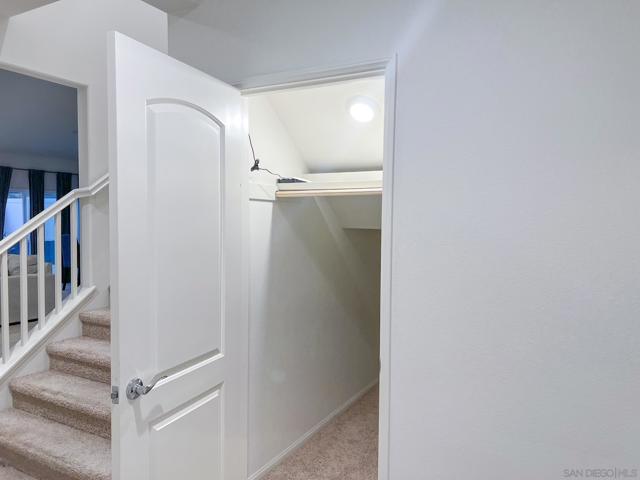 30721 Hawkscrest Drive, Winchester CA: https://media.crmls.org/mediaz/255e6293-3aad-4da7-a47f-41130211ad34.jpg