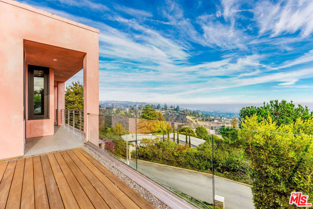 Drew Fenton | 1111 Bel Air Place Los Angeles CA | MLS: 7030148