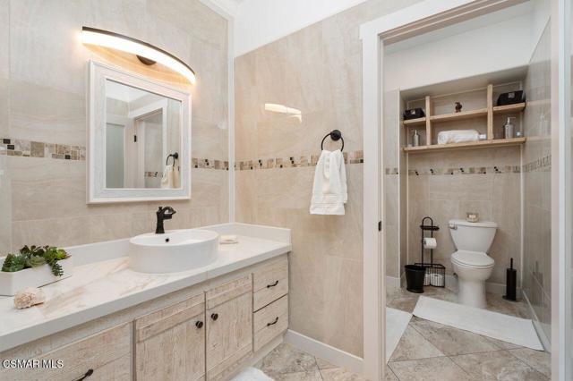 2716 Borchard Road, Newbury Park CA: https://media.crmls.org/mediaz/255f77c2-90f4-4728-bab2-bc2ca3f4d633.jpg