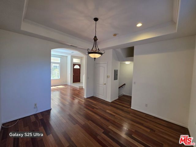 3 Bed Home for Sale in Los Angeles, California