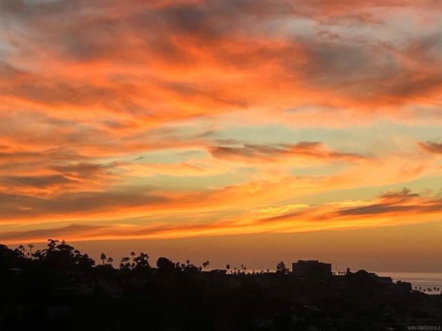 2500 Torrey Pines Road, La Jolla CA: https://media.crmls.org/mediaz/25609e35-8e2e-4864-b8a0-e30b0d049efe.jpg