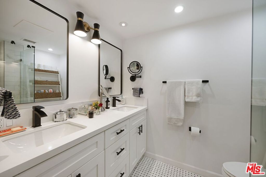 MLS #25608433 image #18