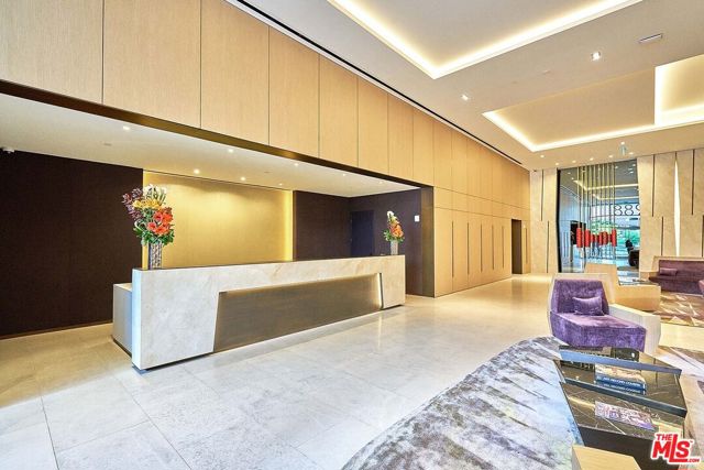 889 Francisco Street, Los Angeles CA: https://media.crmls.org/mediaz/25613131-df2f-414a-b6e3-260d865537a2.jpg
