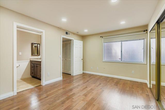 11313 Avenida De Los Lobos, San Diego CA: https://media.crmls.org/mediaz/2561b84b-3f35-427b-a795-6565d561a233.jpg