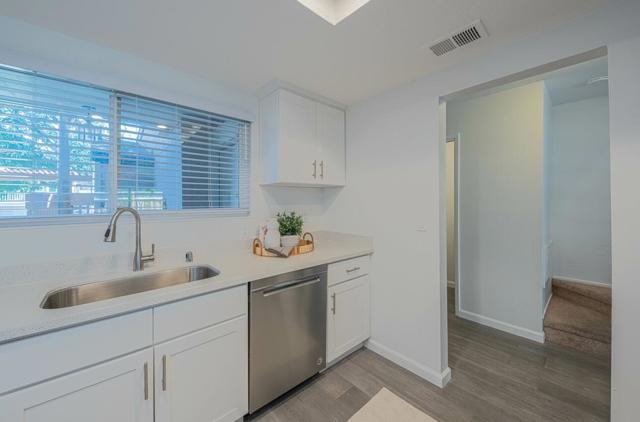 1459 Woodgrove Square, San Jose CA: https://media.crmls.org/mediaz/2562853b-7b30-4e67-aef0-40eaafbb0a3e.jpg