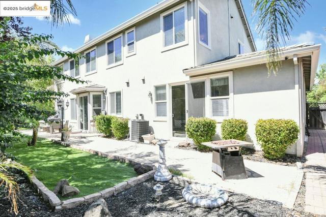 Image 38 of 49 For 1782 Anastasia Dr