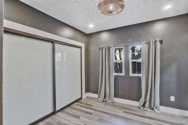 1035 Edgemont Place, San Diego CA: https://media.crmls.org/mediaz/2562db4c-a29a-4862-ace0-738840248957.jpg