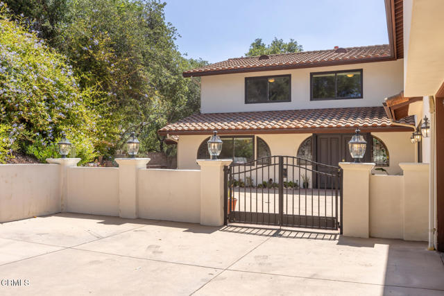 3643 Hampstead Road, Glendale CA: https://media.crmls.org/mediaz/256305fc-e843-45ef-8fad-bdbd6261e7a3.jpg