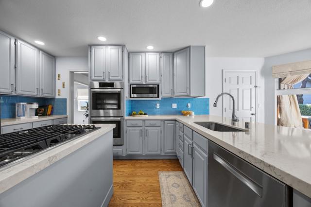 170 Miramontes Avenue, Half Moon Bay CA: https://media.crmls.org/mediaz/25634e51-b34c-48ca-9572-83517bc6594e.jpg