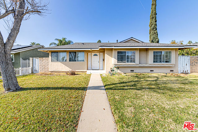 10909 Balboa Boulevard photo 1