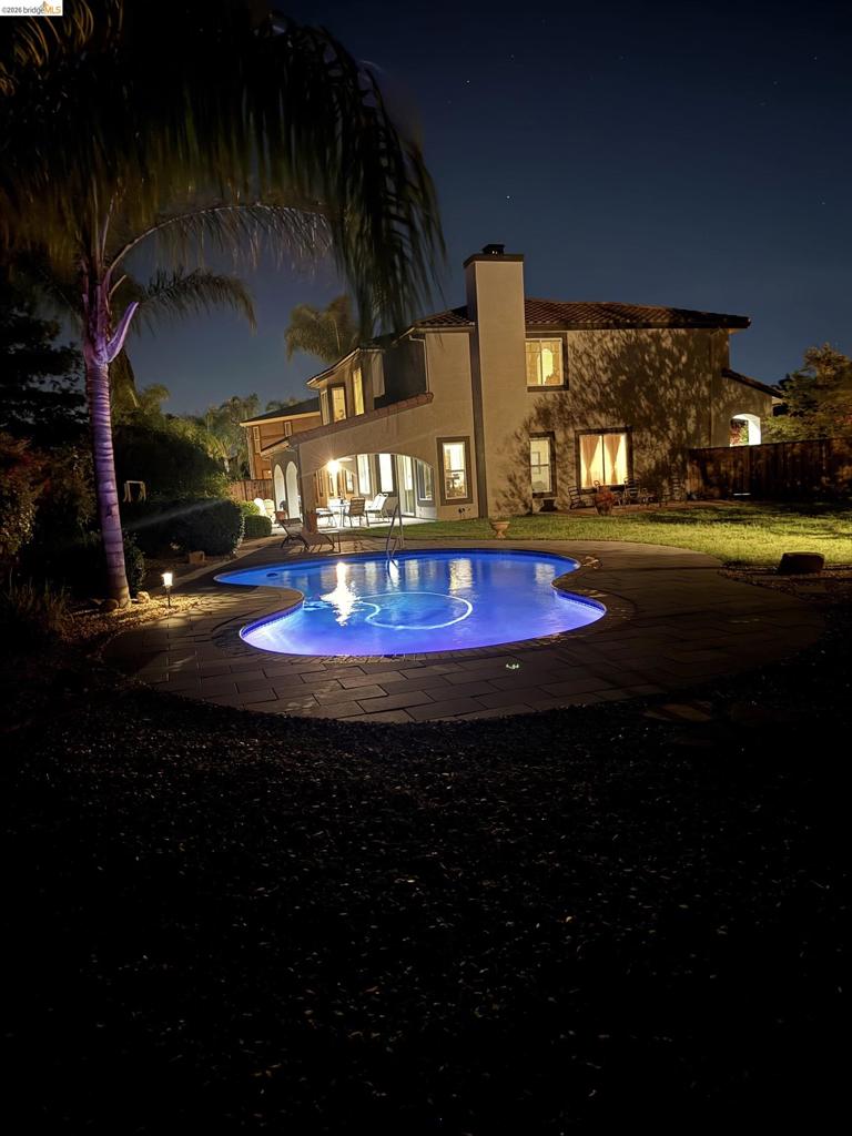850 Volpaia Ct