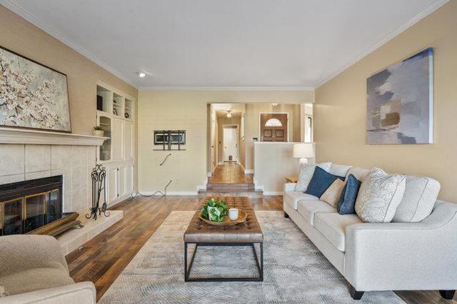 756 Duffin Drive, Hollister CA: https://media.crmls.org/mediaz/256bdce0-a2d8-40f4-8ee0-f3d9e855798b.jpg