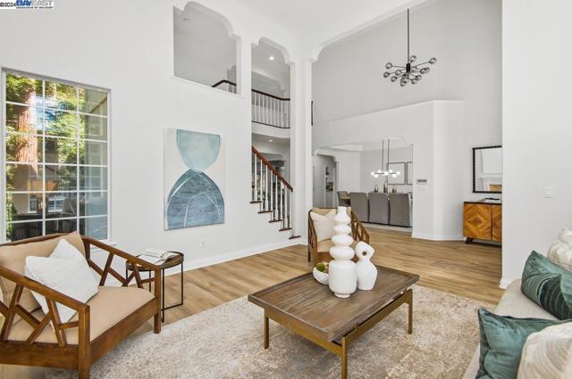 Image 9 of 48 For 952 Gray Fox Cir