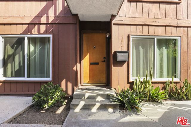 4709 Maytime Lane, Culver City, California 90230, 3 Bedrooms Bedrooms, ,2 BathroomsBathrooms,Townhouse,For Sale,Maytime,24405605