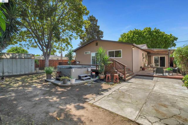 Image 31 of 36 For 16188 Yale Ave