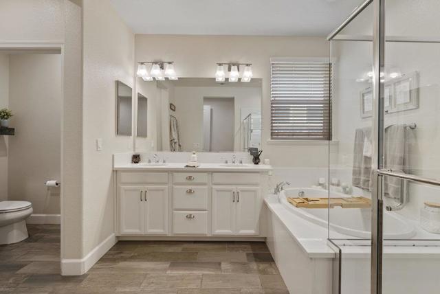 471 Segovia Drive, Hollister CA: https://media.crmls.org/mediaz/256fad84-881d-4016-8774-81d607f07cb8.jpg