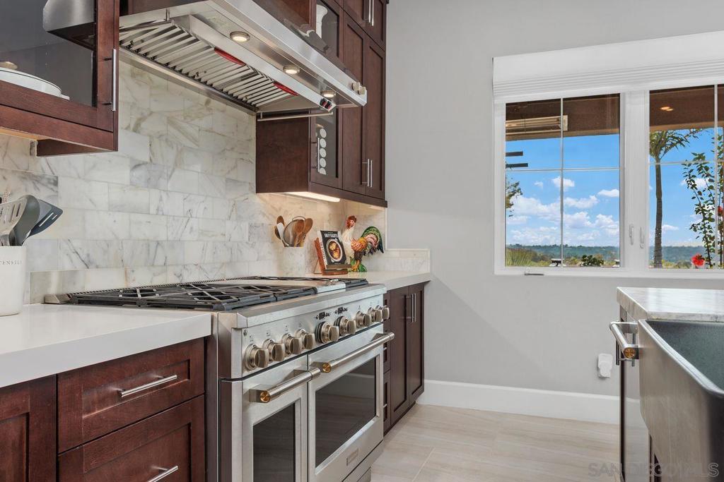 17004 Rendezvous Cir - photo 11