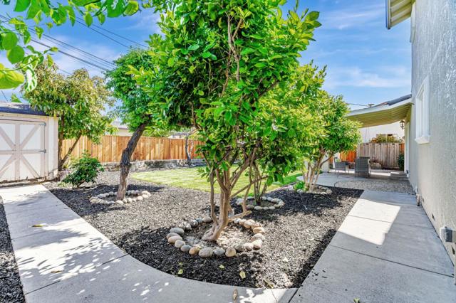 3334 Dias Drive, San Jose CA: https://media.crmls.org/mediaz/2571ff39-c132-4e12-8e2a-418198612158.jpg