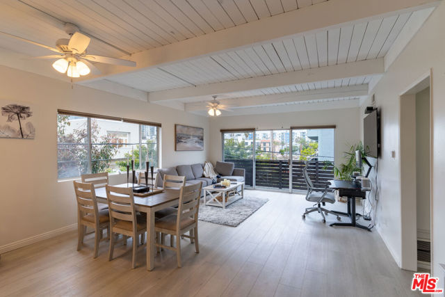 3900 PACIFIC Avenue, Marina del Rey CA: https://media.crmls.org/mediaz/25722cc8-977a-4cd6-a829-95bb2269b84a.jpg