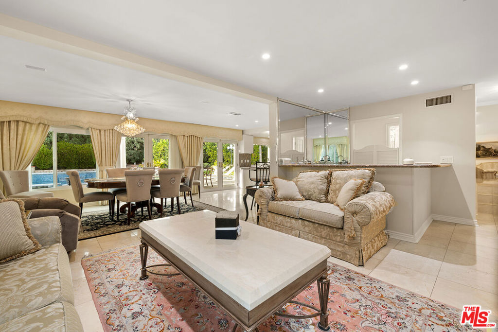 16230 Meadowcrest RoadSherman Oaks image #6