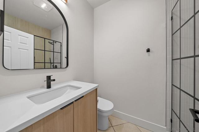 1st Floor Bathroom- Located in Bedroom 1