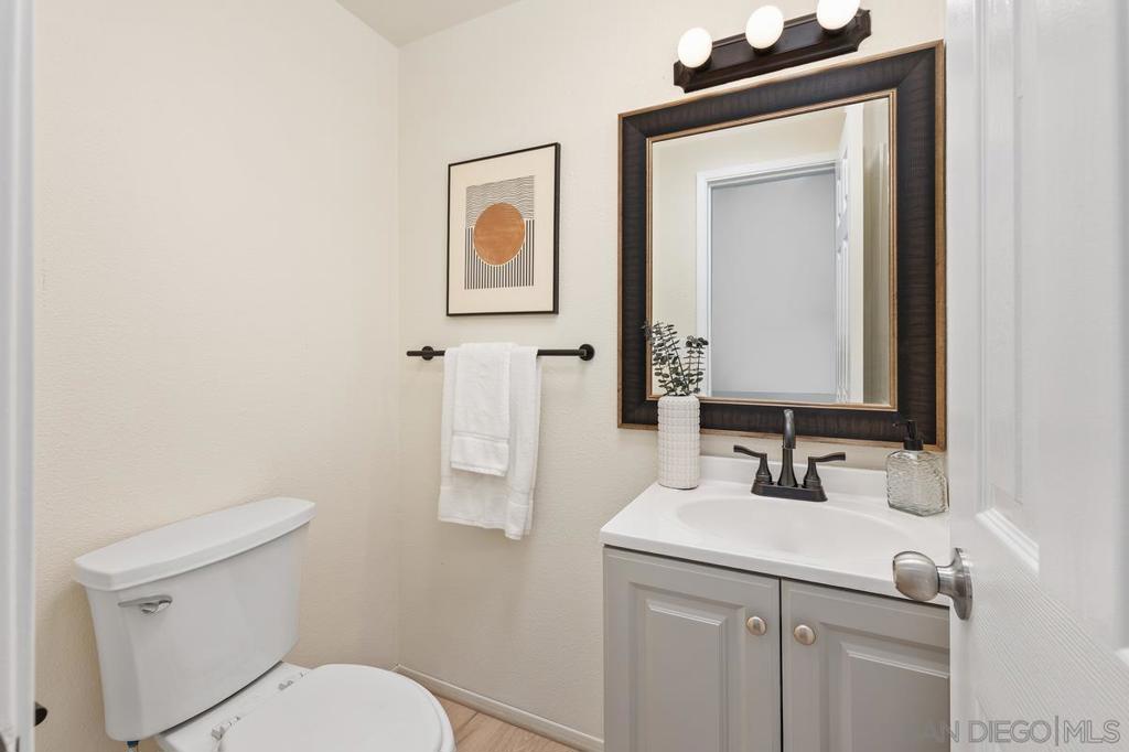 12204 Rancho Bernardo Rd - photo 10