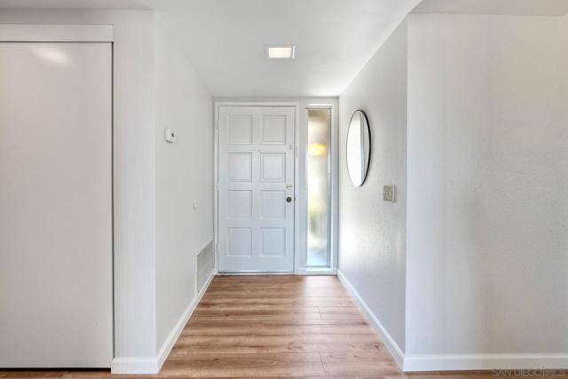 17438 Plaza Otonal, San Diego CA: https://media.crmls.org/mediaz/2574452d-cf11-46f8-8918-d1104ee5cf38.jpg
