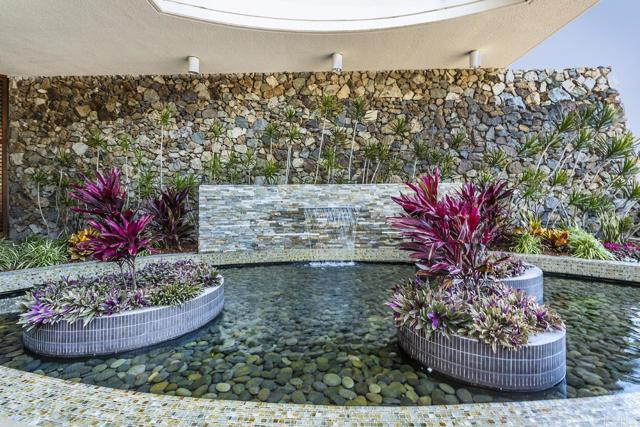 Detail Gallery Image 3 of 41 For 1750 Avenida Del Mundo #601,  Coronado,  CA 92118 - 1 Beds | 1 Baths