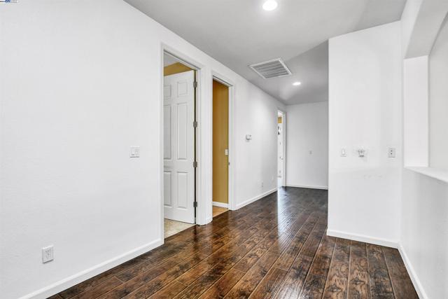 5618 Arcadia Cir, Discovery Bay CA: https://media.crmls.org/mediaz/2576012b-a474-42f7-a339-91c5ca891f03.jpg