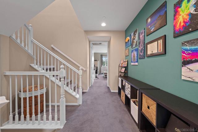 1367 Santa Diana Rd, Chula Vista CA: https://media.crmls.org/mediaz/25777418-2ad8-42a0-89cd-9fe60e4001fb.jpg