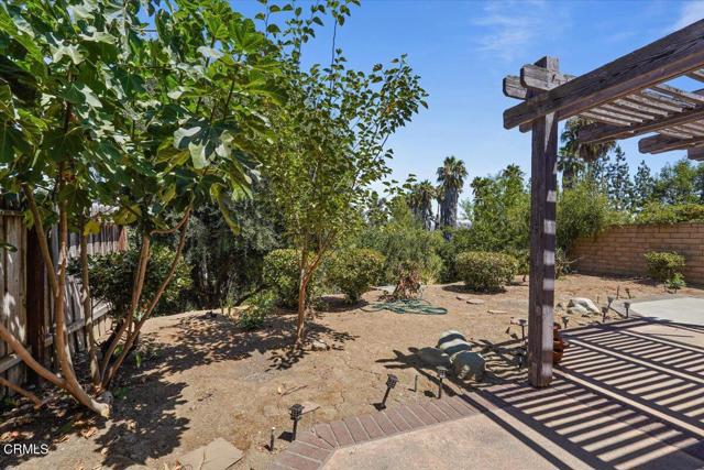 Detail Gallery Image 10 of 68 For 1059 Hillview Cir, Simi Valley,  CA 93065 - 3 Beds | 2/1 Baths