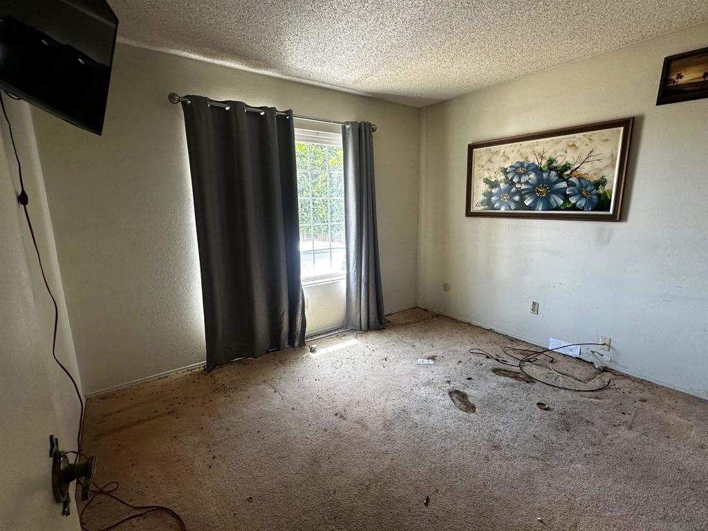 677 Astorga Place - photo 18