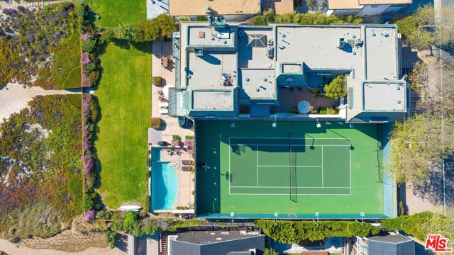 0 Broad Beach Road, Malibu CA: https://media.crmls.org/mediaz/25783dda-ed9c-4710-927c-e66015738ad2.jpg