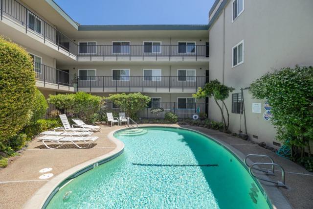 825 Balboa Avenue, Capitola CA: https://media.crmls.org/mediaz/257843f9-7005-4ab9-b50b-f58e79fb505c.jpg