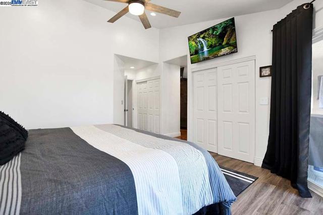 1864 Dune Point Way, Discovery Bay CA: https://media.crmls.org/mediaz/2579405c-4e3c-4f1a-8040-f8a00866e190.jpg