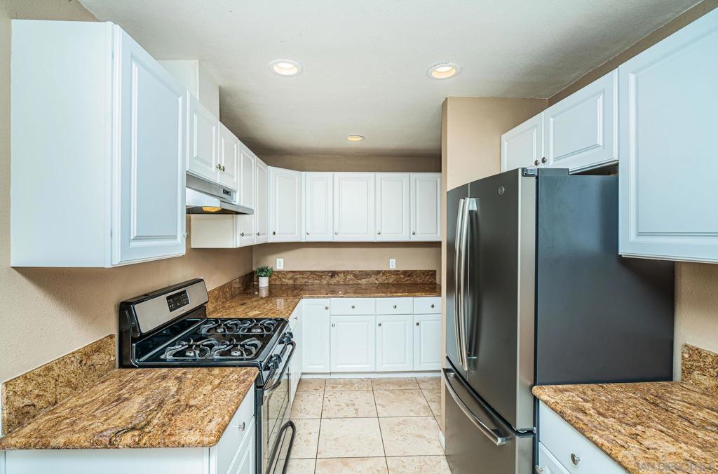 4954 63rd - photo 5