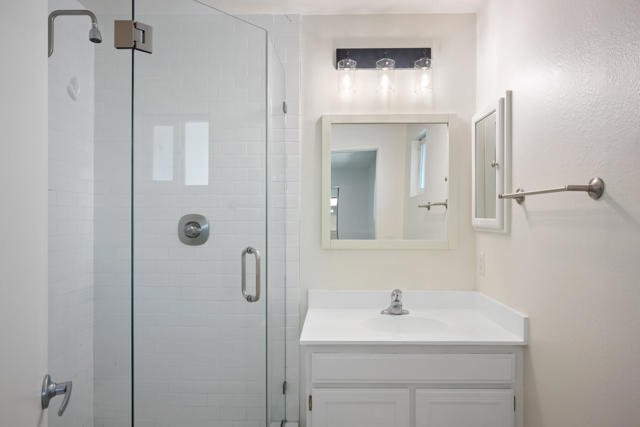 43726 Virginia Avenue, Palm Desert CA: https://media.crmls.org/mediaz/257b165b-23f9-413c-8ead-3fe1785844e5.jpg