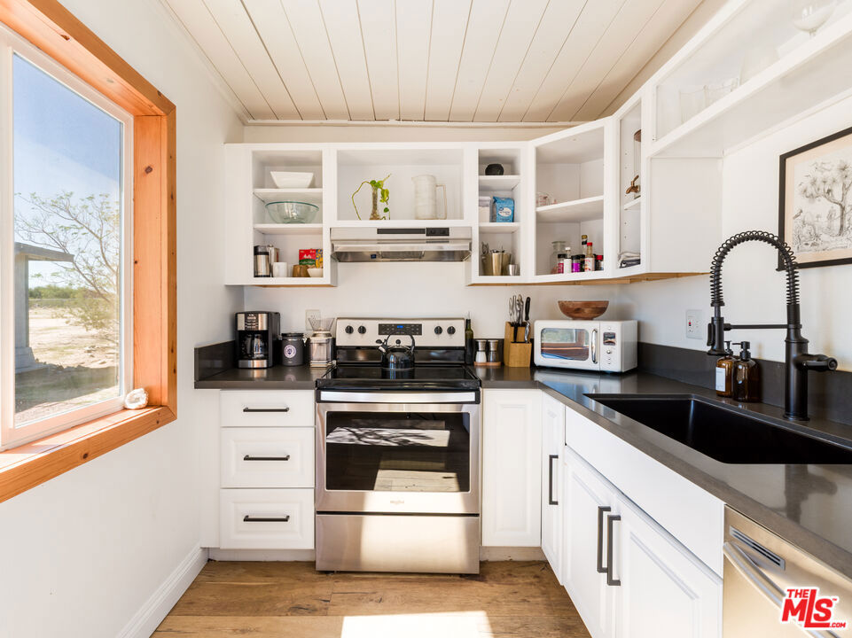 MLS #25604311 image #13