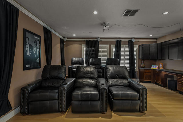Image 50 of 77 For 502 Molino Road