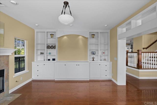 38161 Butterfly Court, Yucaipa CA: https://media.crmls.org/mediaz/257c6145-e204-47ea-b6df-e2655cda2beb.jpg