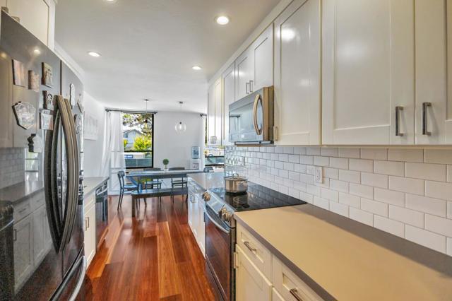 1111 Compass Lane, Foster City CA: https://media.crmls.org/mediaz/257c7337-f33c-4b06-882d-e36d199b7384.jpg