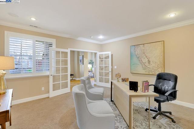 1037 Sunset Creek Ln, Pleasanton CA: https://media.crmls.org/mediaz/257ca4ac-e0c2-4b46-8397-97e5c7b7a193.jpg