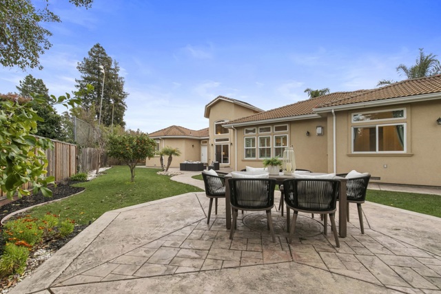 Image 48 of 60 For 1235 Austin St