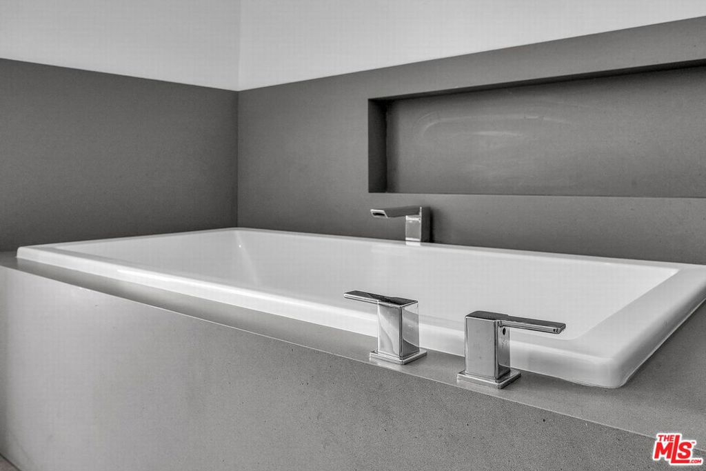 MLS #25624511 image #35