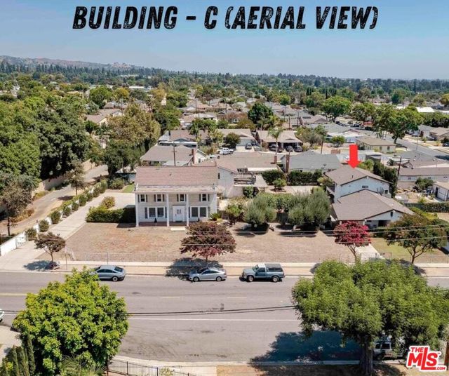 5706 Pioneer Boulevard, Whittier CA: https://media.crmls.org/mediaz/258376db-ff9a-4e35-b4c7-1a65cb5e2296.jpg
