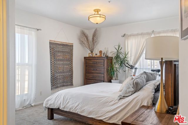 12311 Pacific Avenue, Los Angeles CA: https://media.crmls.org/mediaz/2584442f-3cd0-4ec9-8d69-96e59e690b0a.jpg