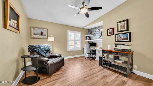 30972 Minute Man Way, Westlake Village CA: https://media.crmls.org/mediaz/25850ed0-bf9d-44c9-84a4-4e03b80e5012.jpg