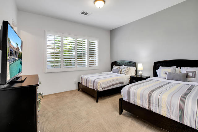 78858 Breckenridge Drive, La Quinta CA: https://media.crmls.org/mediaz/25861145-7f1d-4e92-a503-b23dbd56d36f.jpg