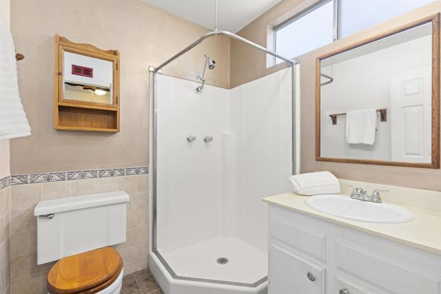 Detail Gallery Image 12 of 13 For 13517 Del Marino Ave, Poway,  CA 92064 - 3 Beds | 2 Baths